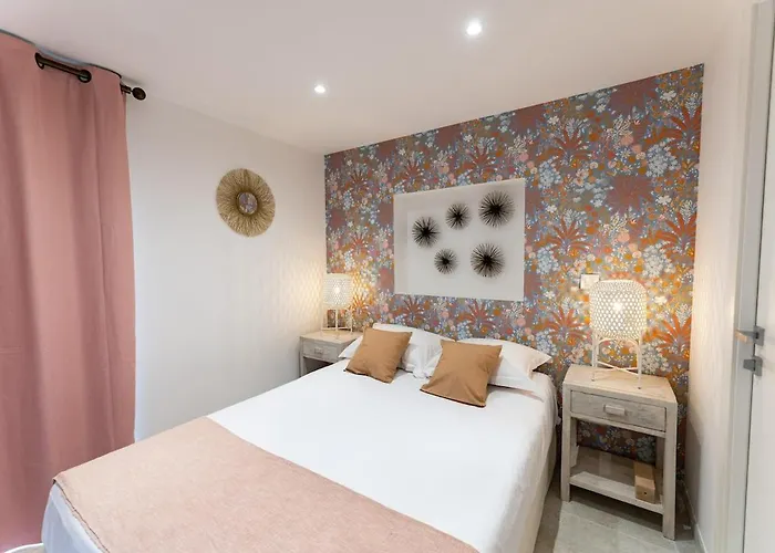 Διαμέρισμα 2 - Cuisine - Parking Saint-Raphaël